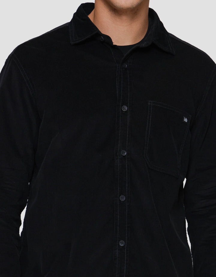 Lois Basic Kemeja Lengan Panjang Pria