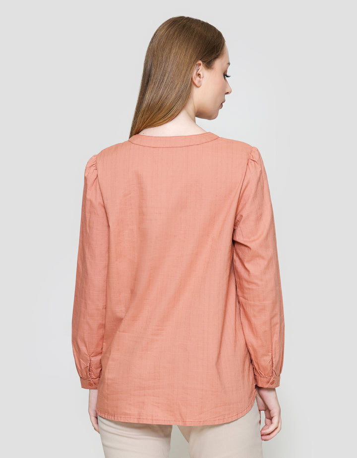 Expand Keira Blouse Wanita