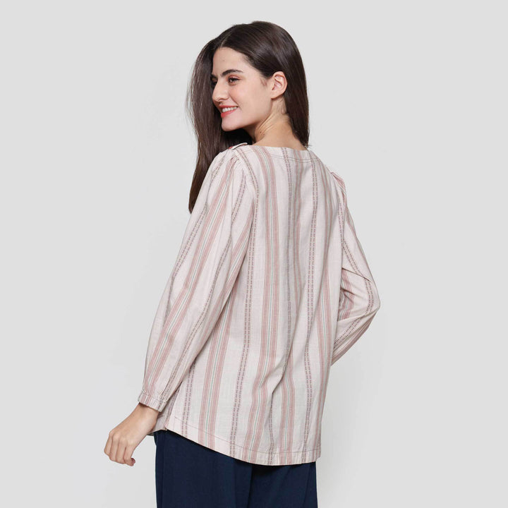 Expand Zarela Blouse Wanita