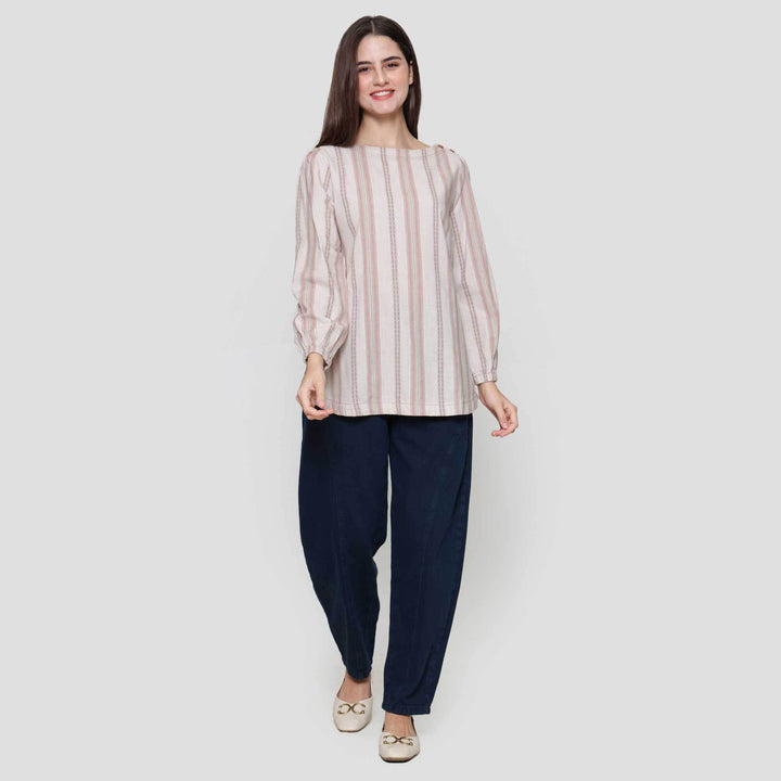 Expand Zarela Blouse Wanita