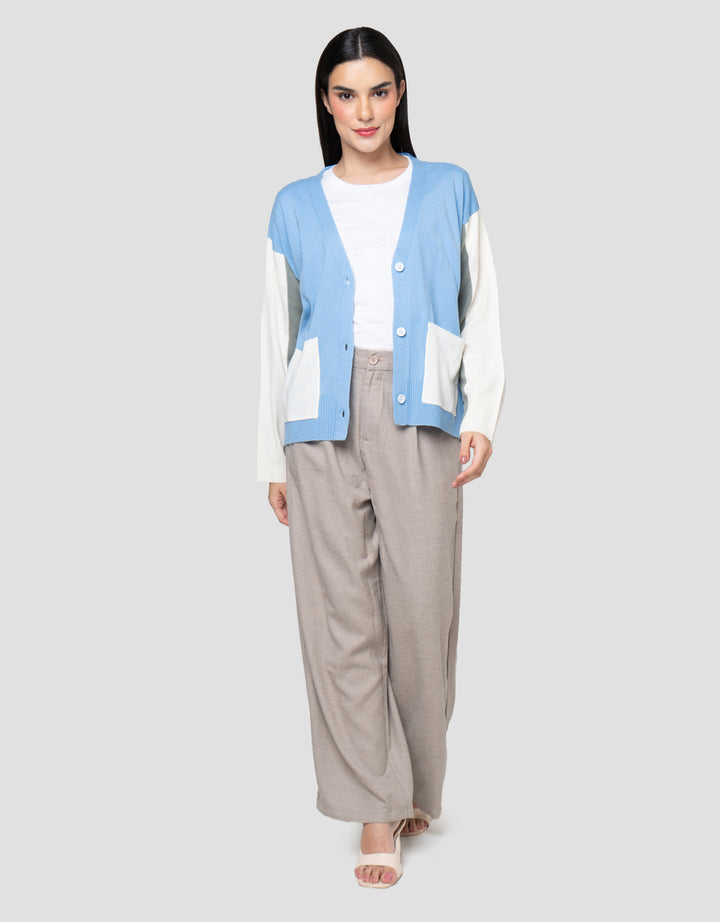 Cardinal Girl Double Pocket Sweater Wanita