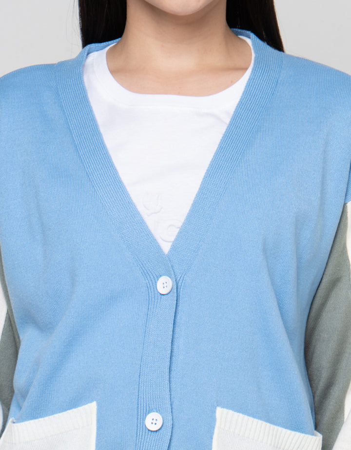 Cardinal Girl Double Pocket Sweater Wanita