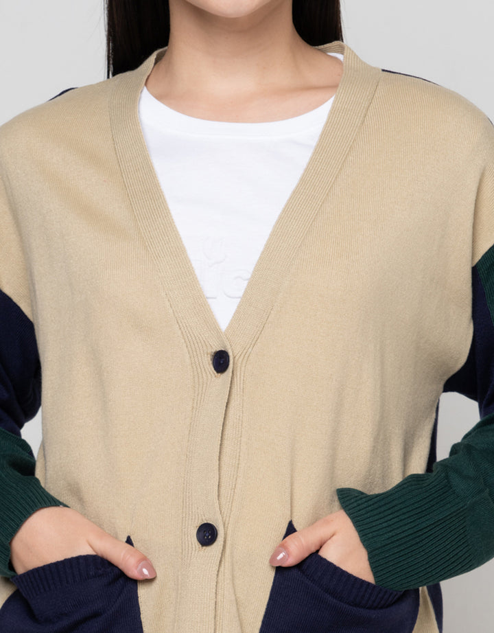 Cardinal Girl Double Pocket Sweater Wanita