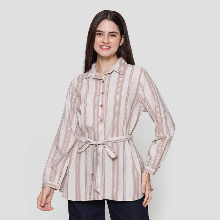 Expand Calina Blouse Wanita