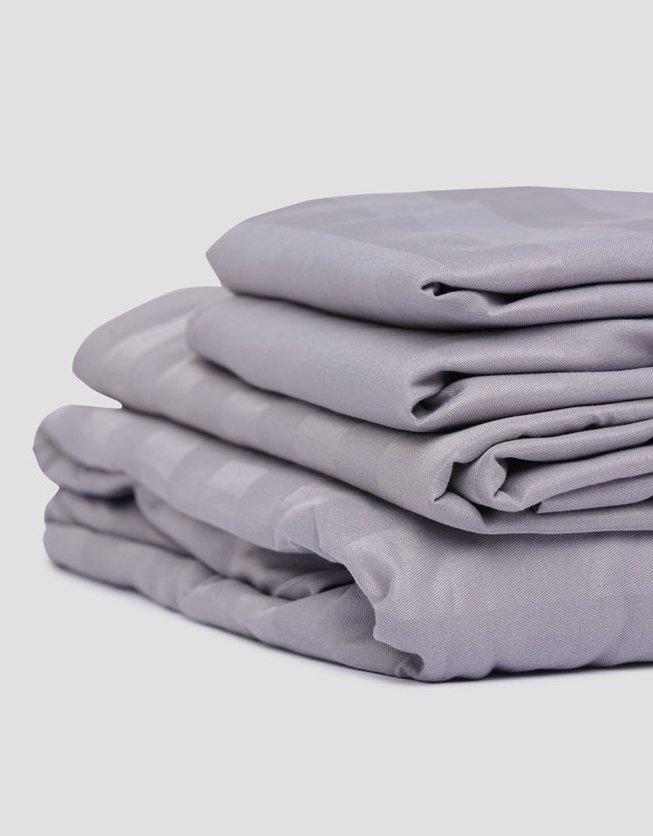 Suko Fitted Bedsheet Microsilk Full Kantong Kain Salur 180 x 200 x 40 cm