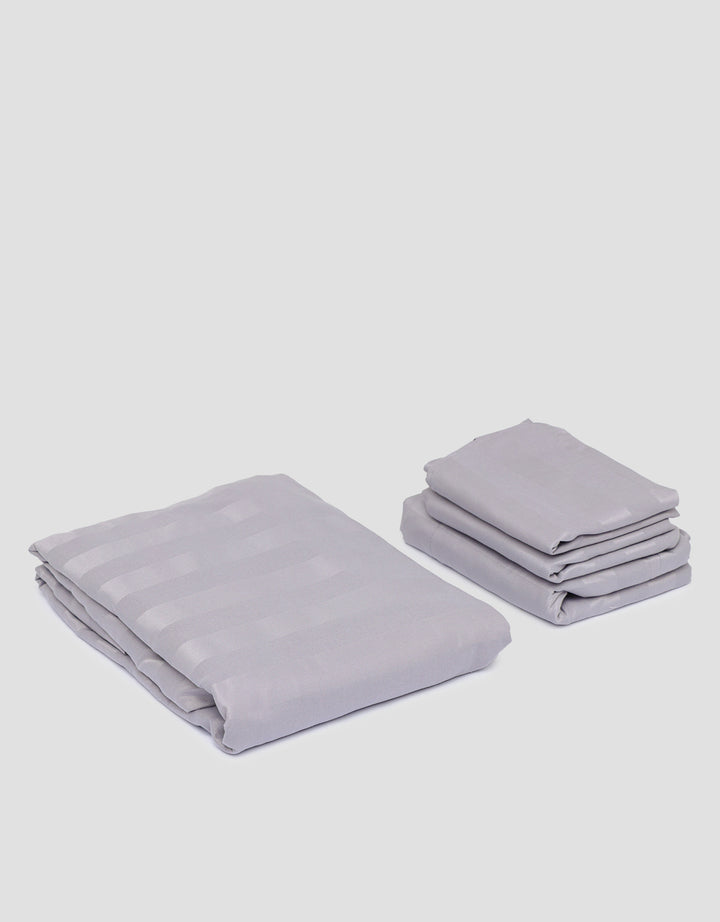 Suko Fitted Bedsheet Microsilk Full Kantong Kain Salur 160 x 200 x 40 cm