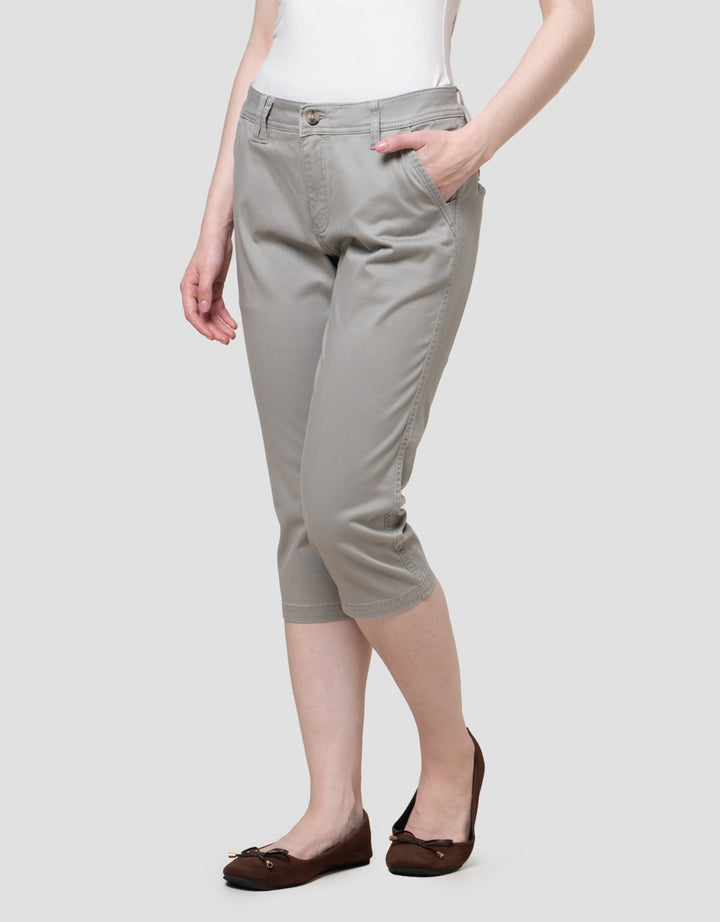 Cardinal Girl Celana Chinos Wanita