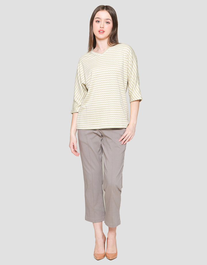 St. Yves Texture Knit Kaos Wanita