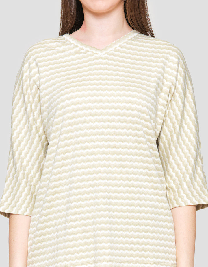 St. Yves Texture Knit Kaos Wanita