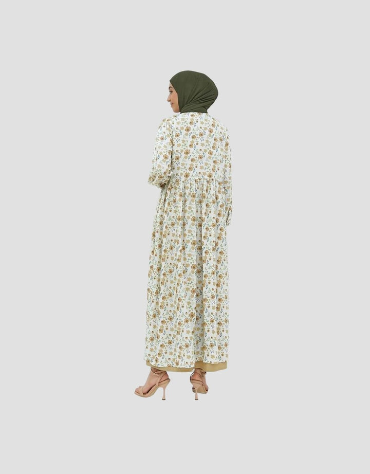 Geela Vahira Modest Desain Gaun untuk Wanita