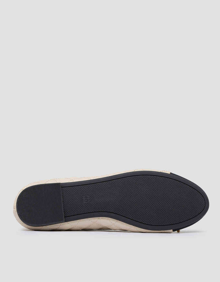 Nevada Sepatu Flat Wanita
