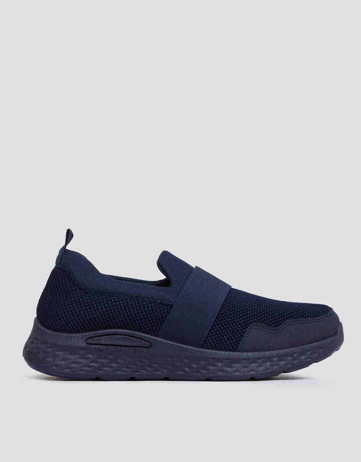 Yongki Komaladi Slip On Sepatu Pria