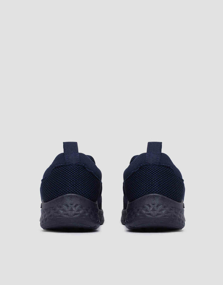 Yongki Komaladi Slip On Sepatu Pria