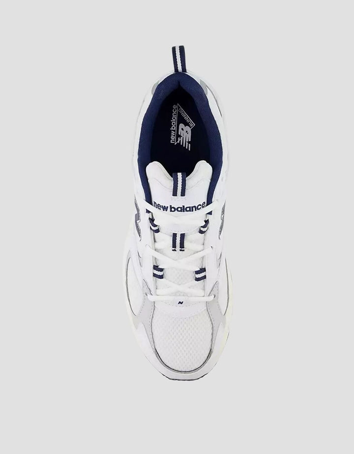 New Balance Sepatu Sneakers Wanita