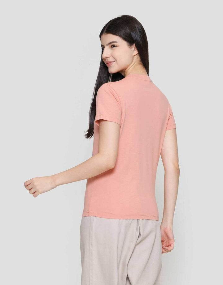 Suko Round Neck Kaos Wanita