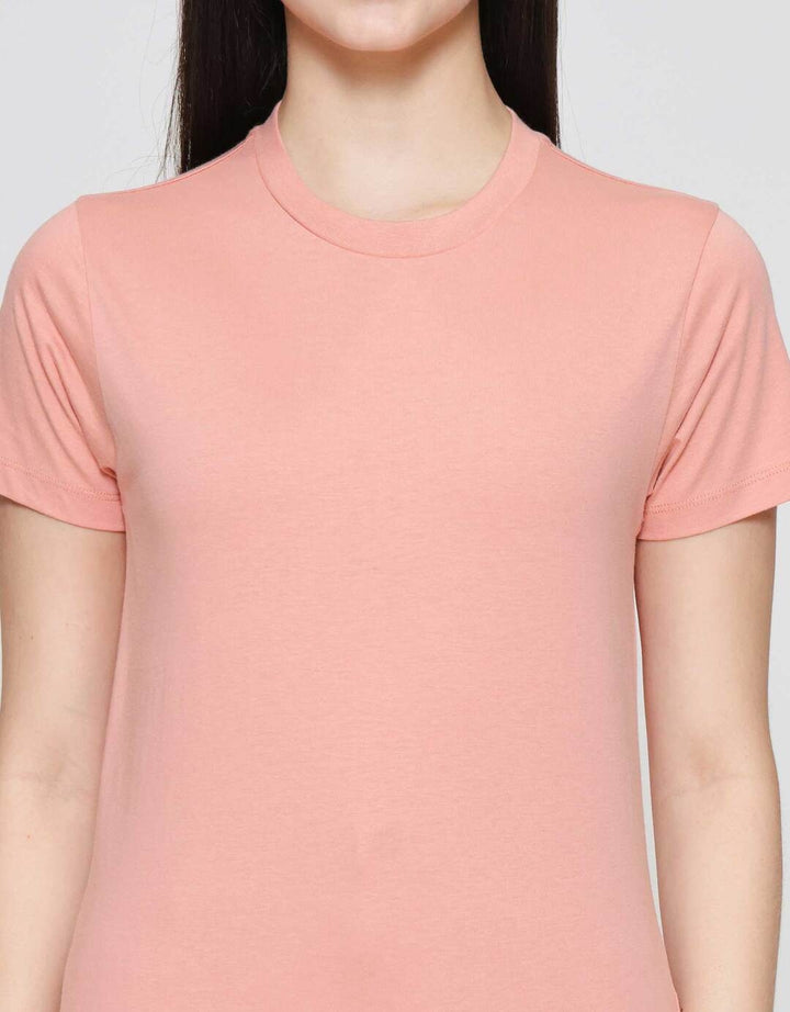 Suko Round Neck Kaos Wanita