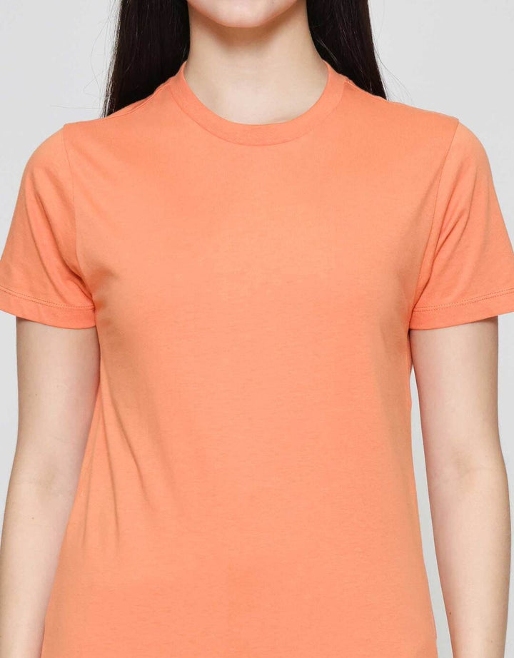 Suko Round Neck Kaos Wanita