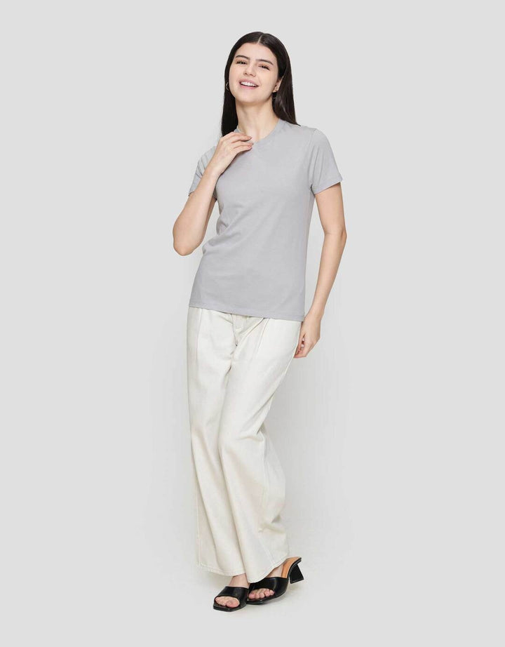 Suko Round Neck Kaos Wanita