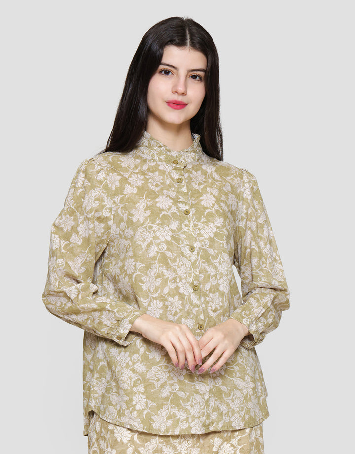 Expand Numeta Blouse Wanita