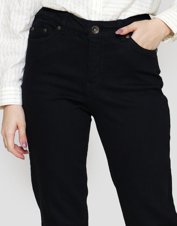 Expand Vineza Celana Jeans Wanita