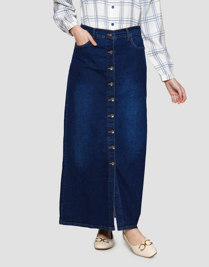 Expand Yumi Rok Wanita