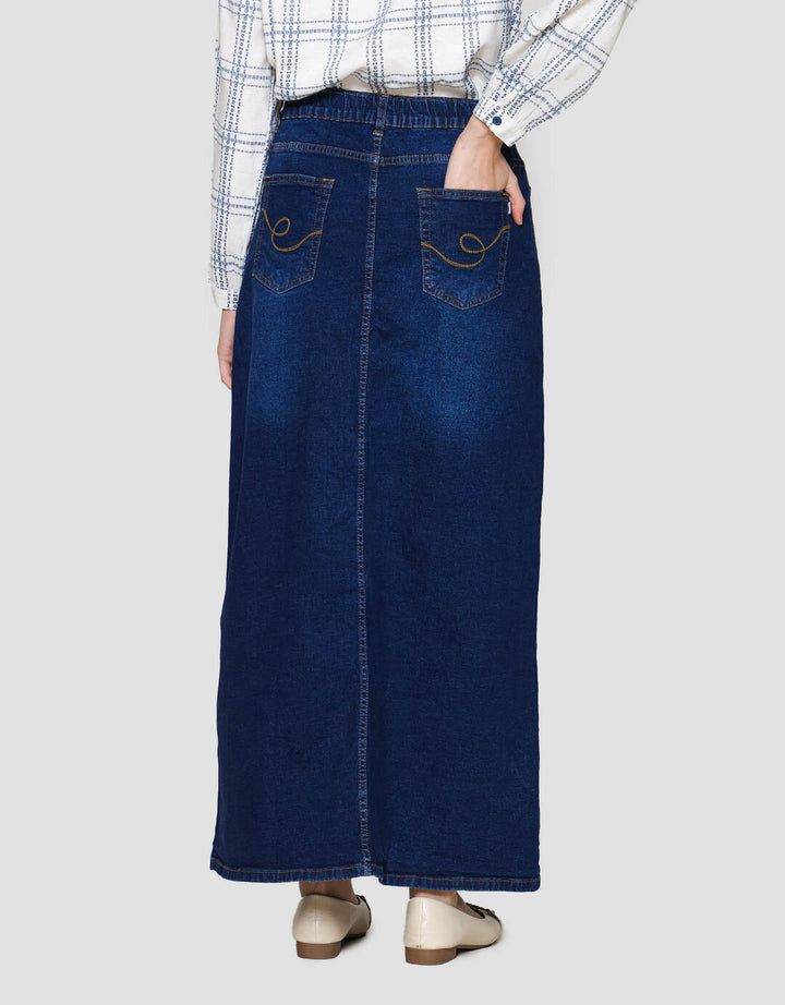 Expand Yumi Rok Wanita