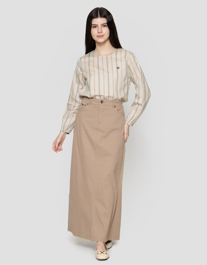 Expand Ilesya Rok Wanita