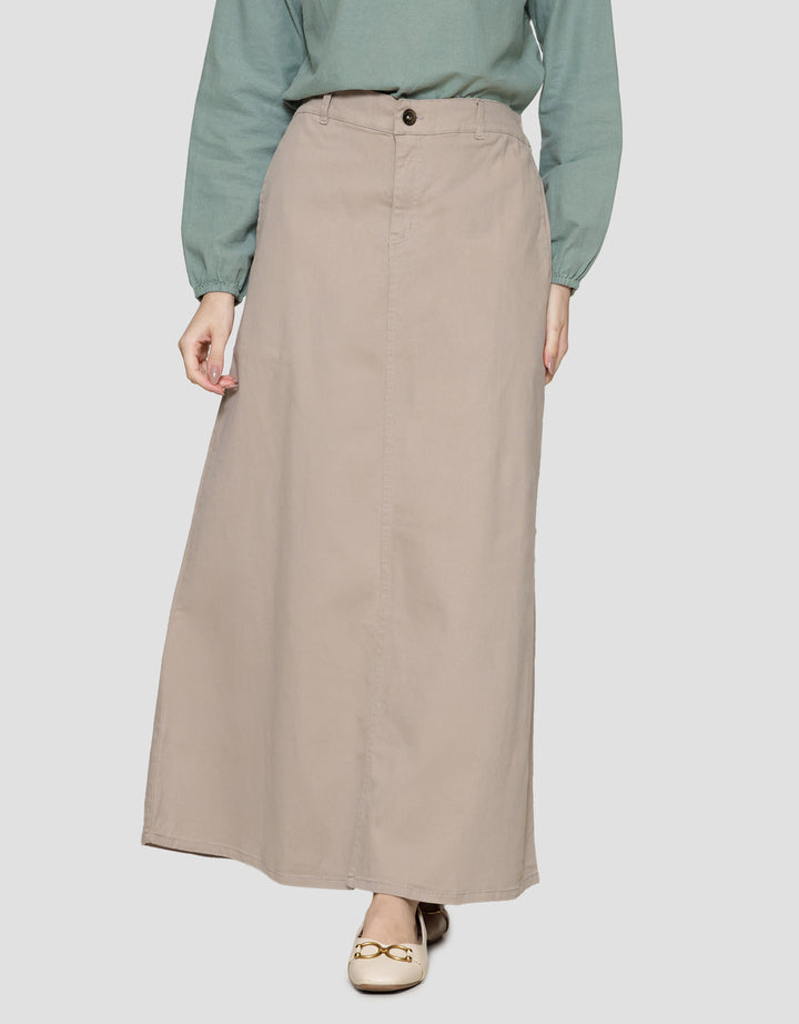 Expand Zileya Rok Wanita