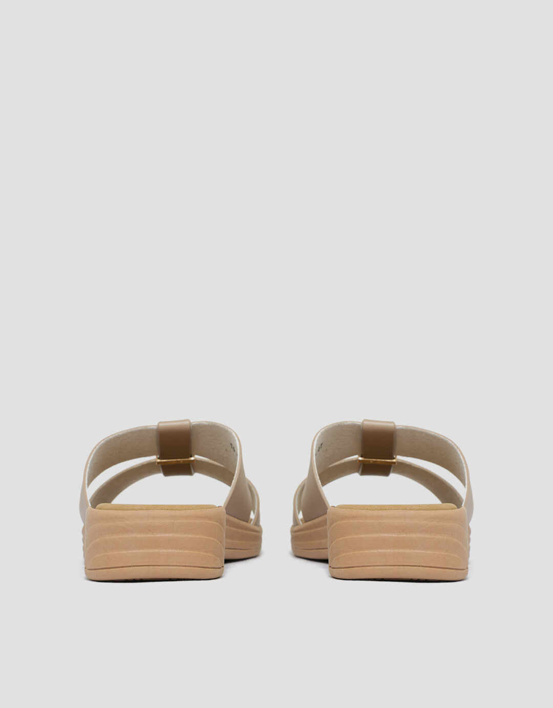 St. Yves Jvmily Simply Sandal Slipper Wanita