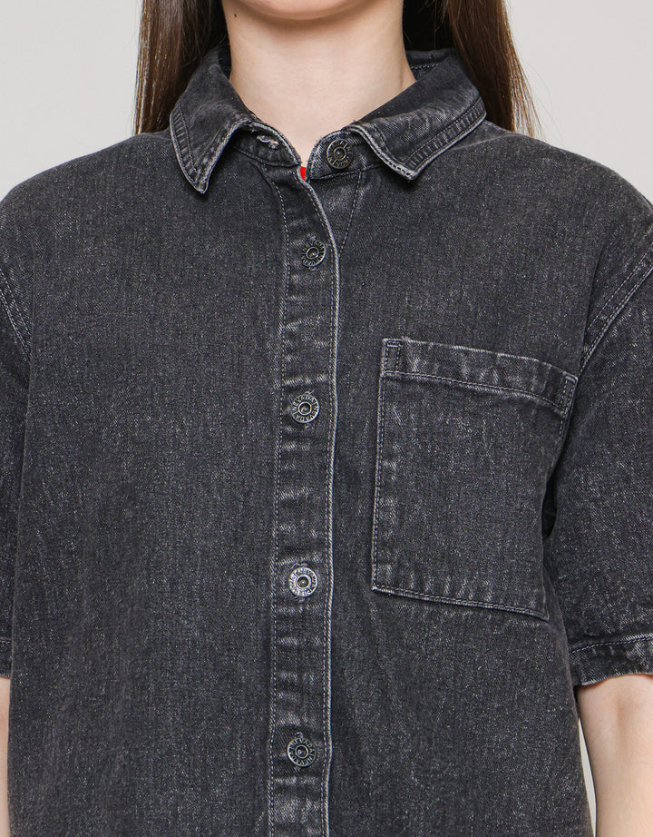 Nevada With Pocket Kemeja Denim Lengan Pendek Wanita
