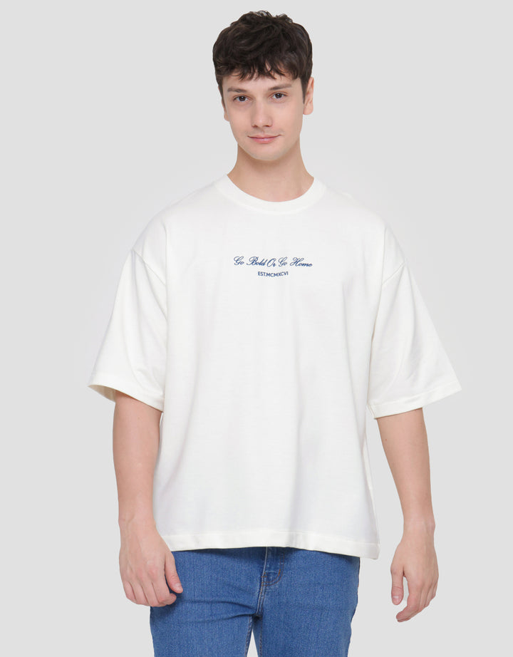 Nevada Oversized Print Street Style Looks 4  Kaos Lengan Pendek Pria