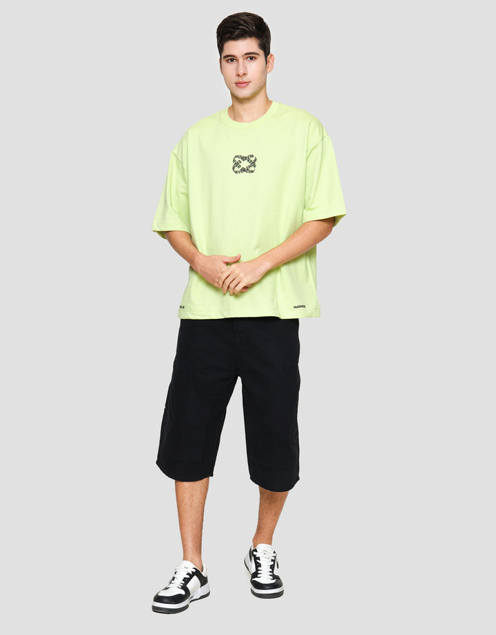Nevada Street Style Looks - 2 Print Kaos Oversized Pria
