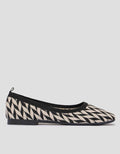 Connexion Sepatu Flat Wanita