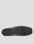 Connexion Sepatu Flat Wanita