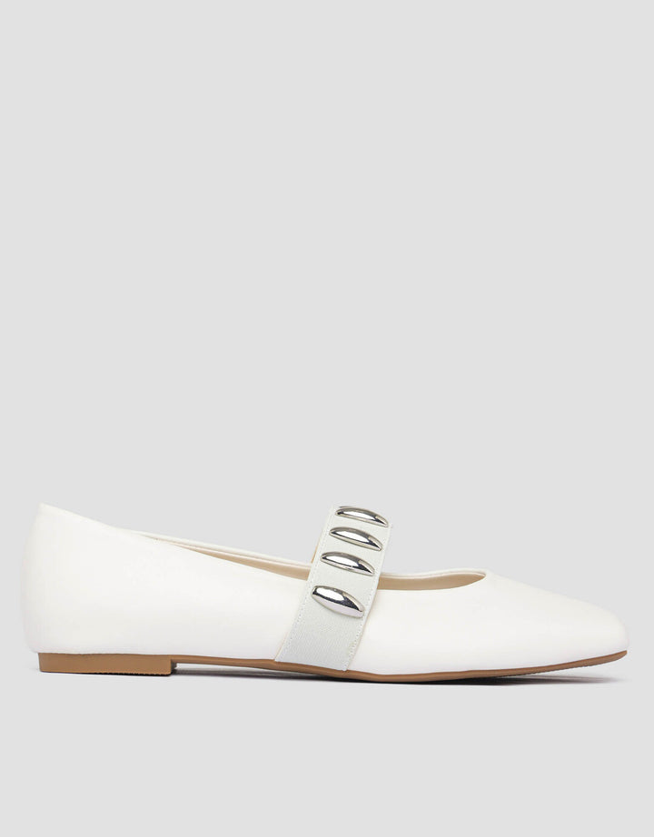 Connexion Mary Sepatu Flat Wanita