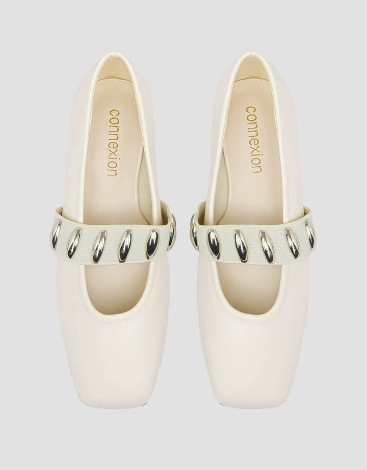 Connexion Mary Sepatu Flat Wanita