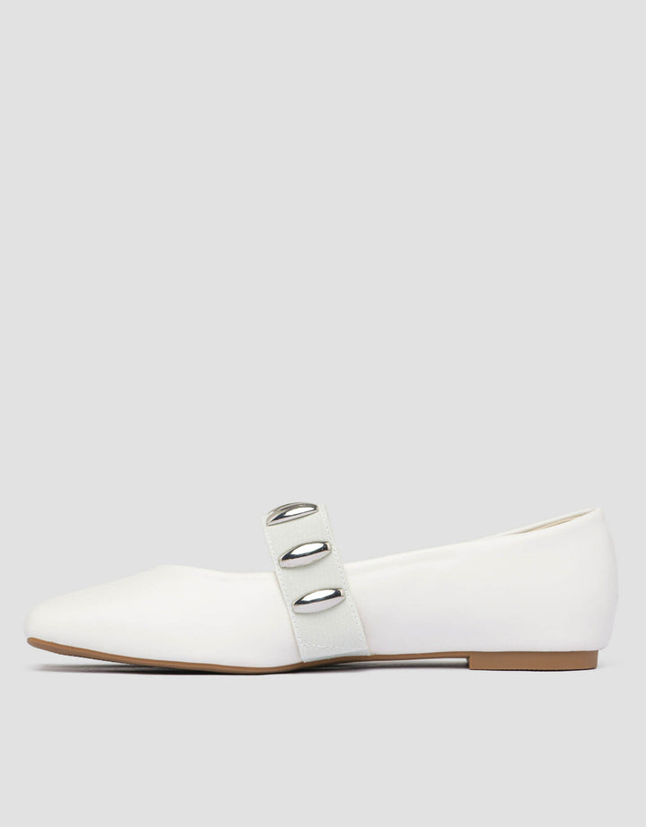 Connexion Mary Sepatu Flat Wanita