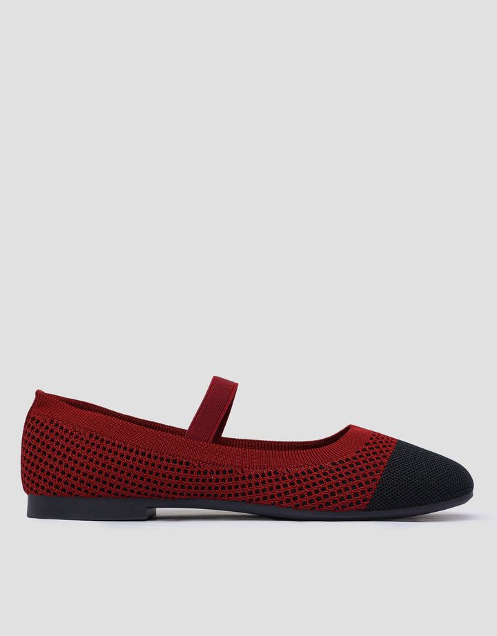 Connexion Mary Jane Sepatu Flat Wanita