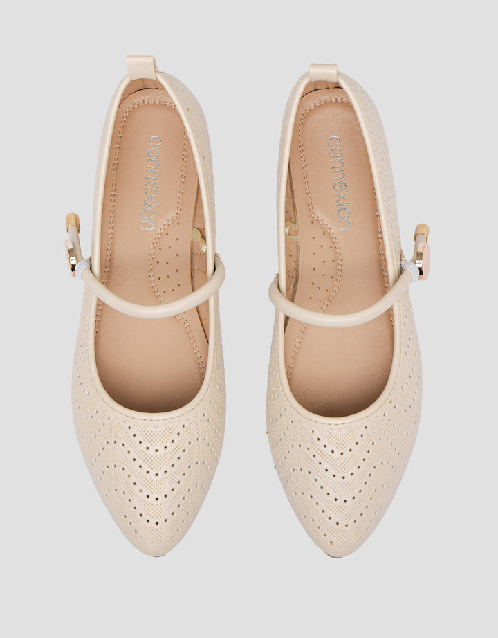Connexion Sepatu Flat Wanita