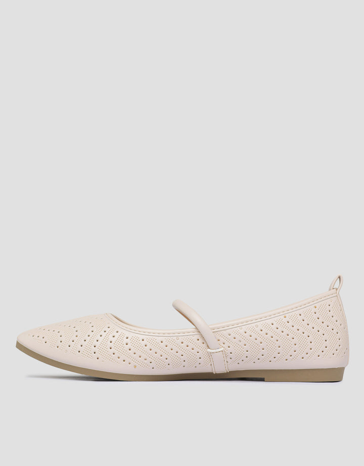 Connexion Sepatu Flat Wanita