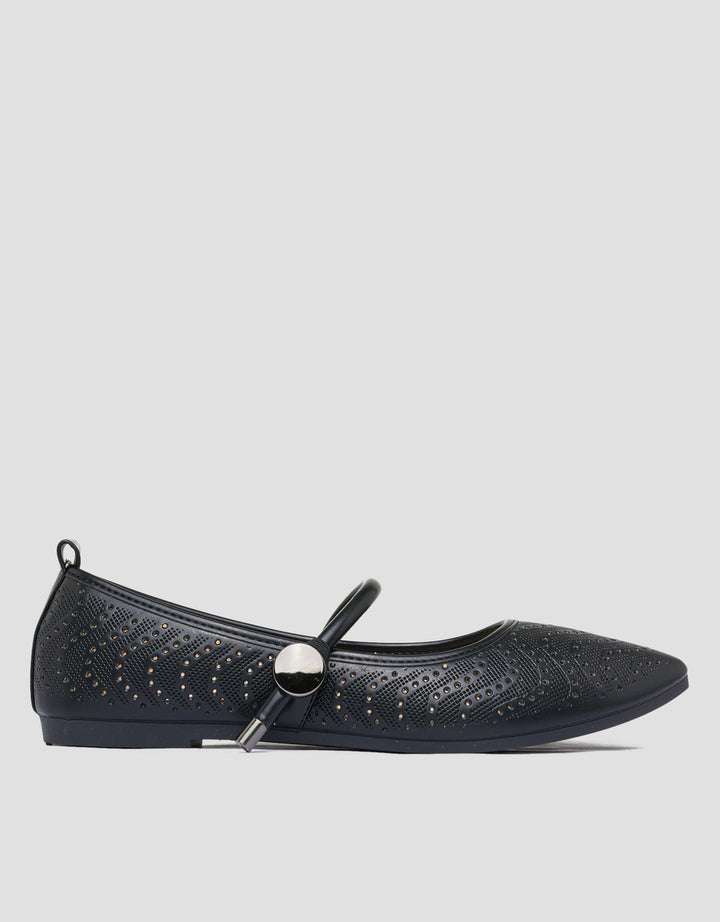 Connexion Sepatu Flat Wanita