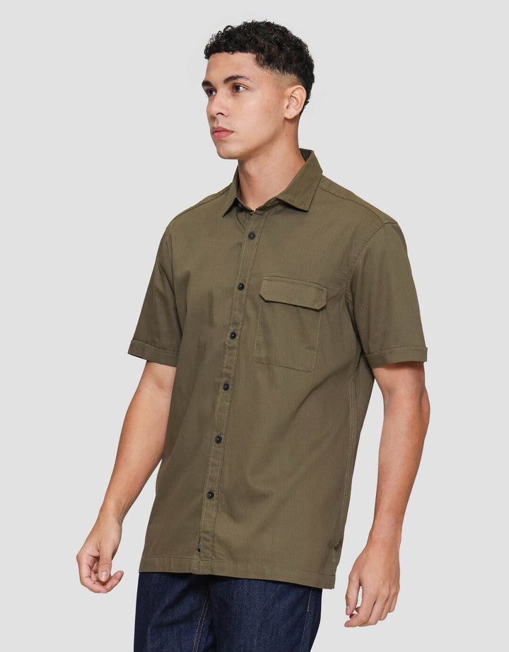 Lois Pocket Kemeja Lengan Pendek Pria