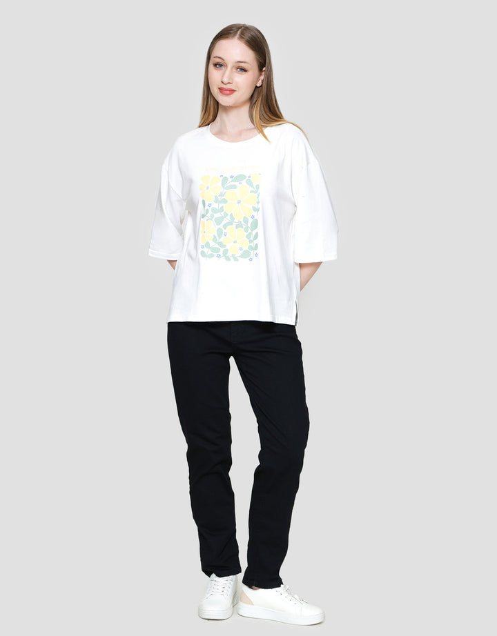 Exit Zomina Kaos Wanita