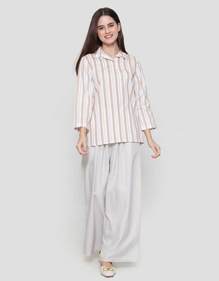 Expand Ayuna Blouse Wanita