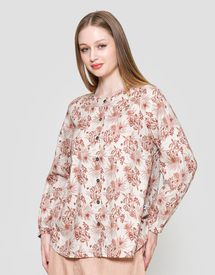 Expand Yurena Blouse Wanita