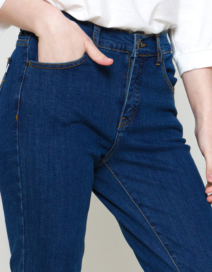 Expand Yuvena Celana Panjang Jeans Wanita