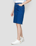 Expand Pisela Rok Wanita