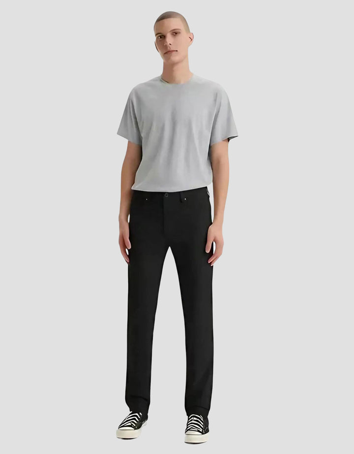 Levi's Tech Celana Pria