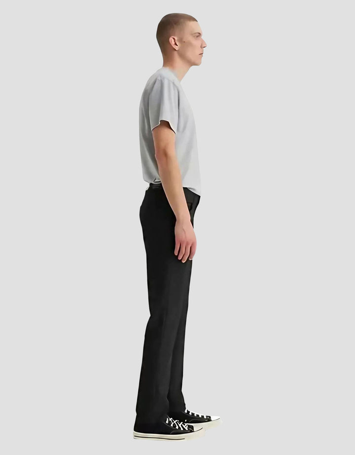 Levi's Tech Celana Pria