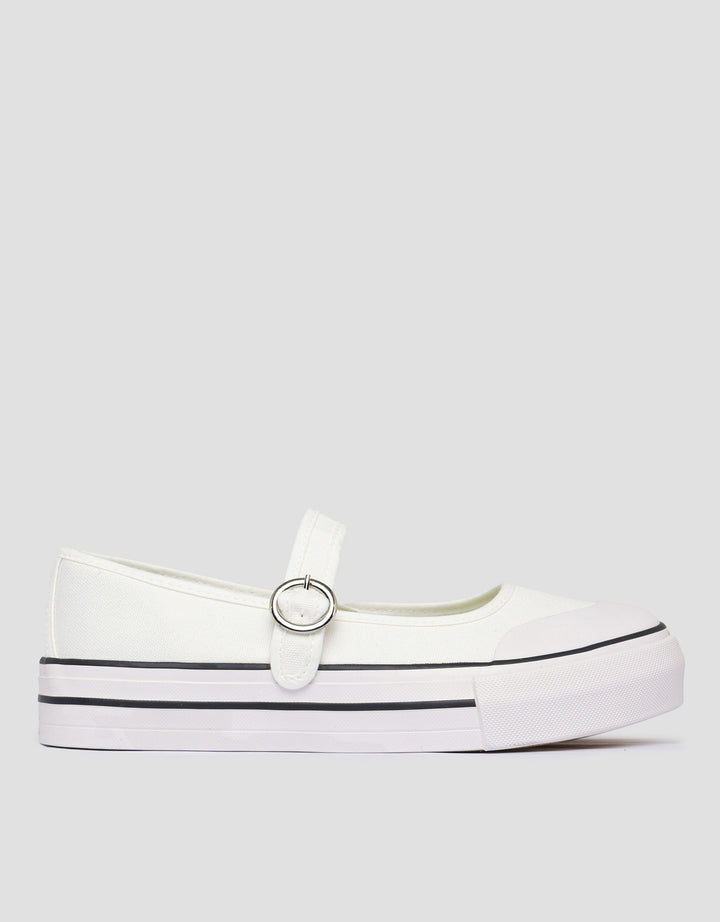 Nevada Sepatu Slip On Wanita